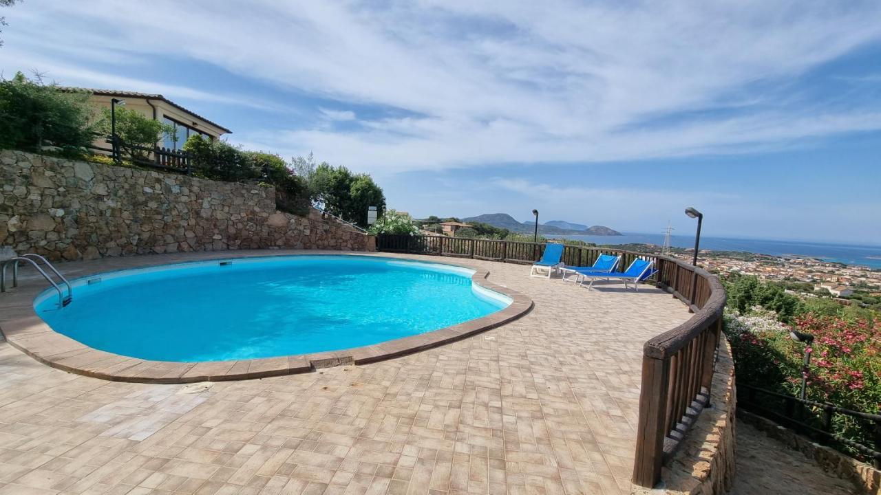 La Rosa Dei Venti Apts Loiri Porto San Paolo Exterior foto