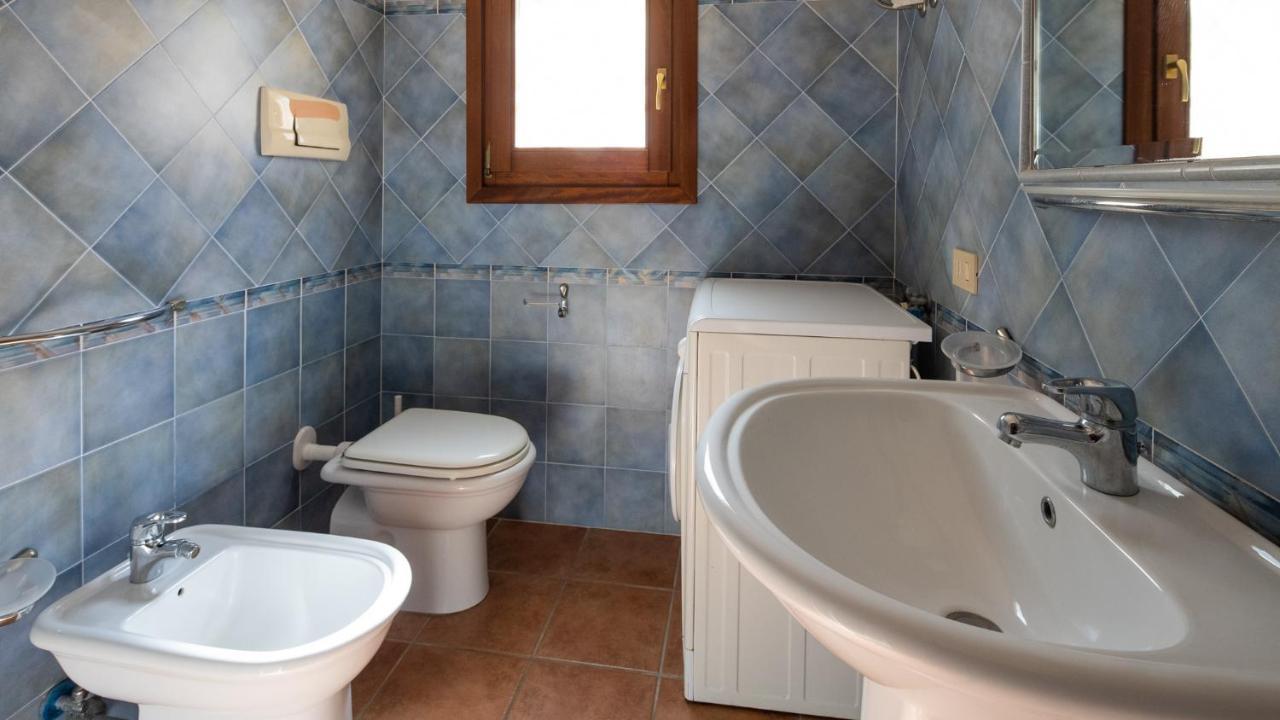 La Rosa Dei Venti Apts Loiri Porto San Paolo Exterior foto
