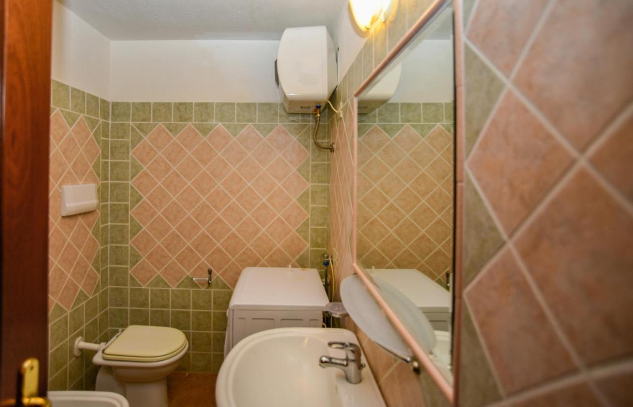 La Rosa Dei Venti Apts Loiri Porto San Paolo Exterior foto